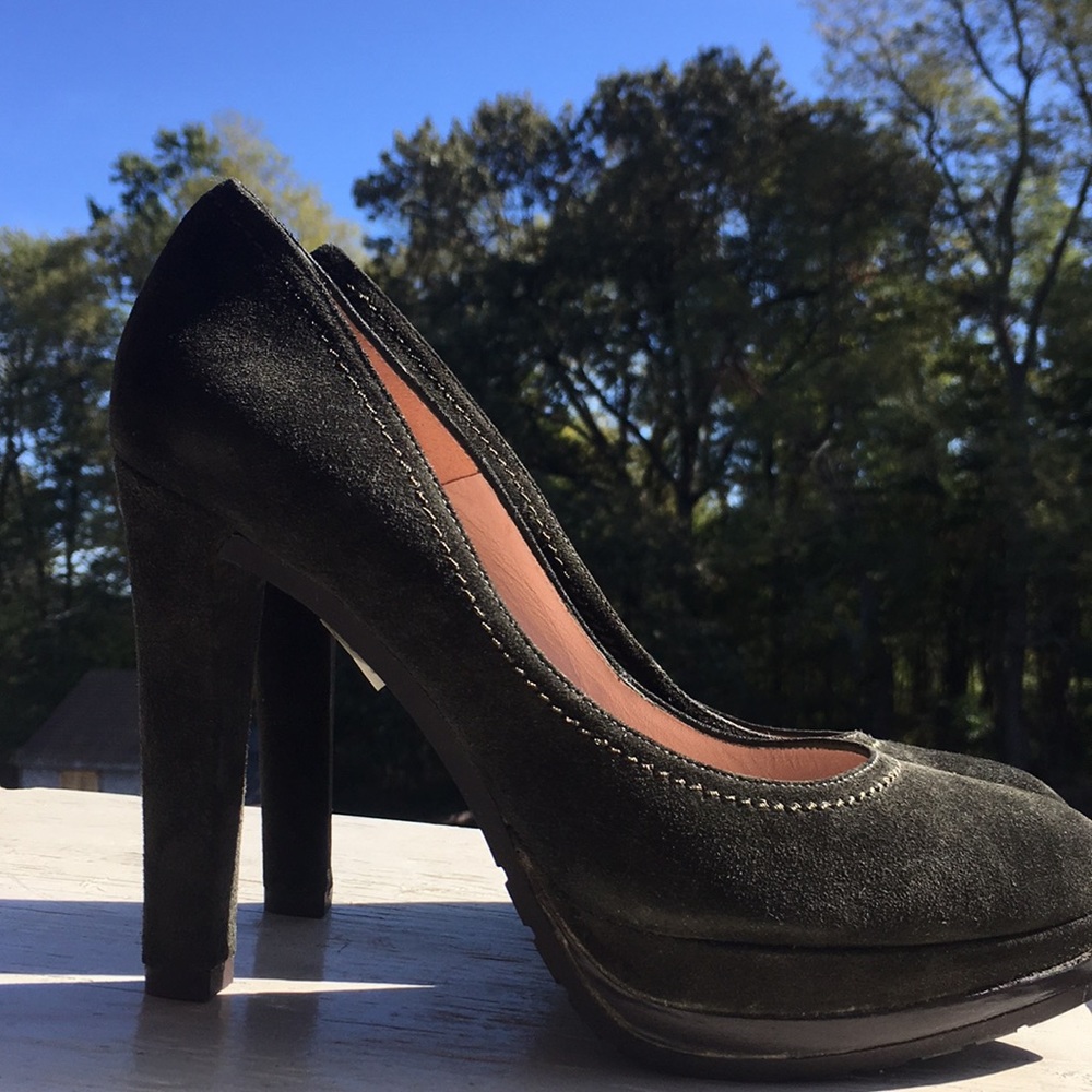 Pura Lopez Dark Olive Suede Pumps
